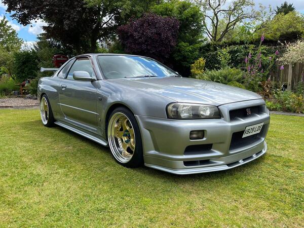 Nissan Skyline 2.6 GT-R Limited Edition Coupe 2dr Petrol Manual (280 bhp)
