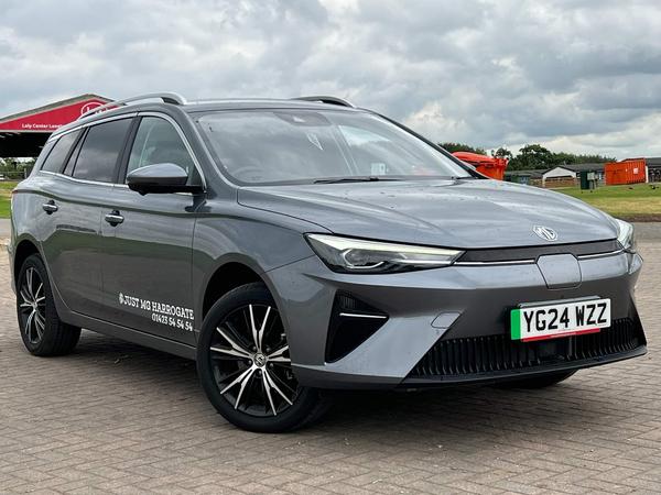 MG MG5 61.1kWh Trophy Auto 5dr