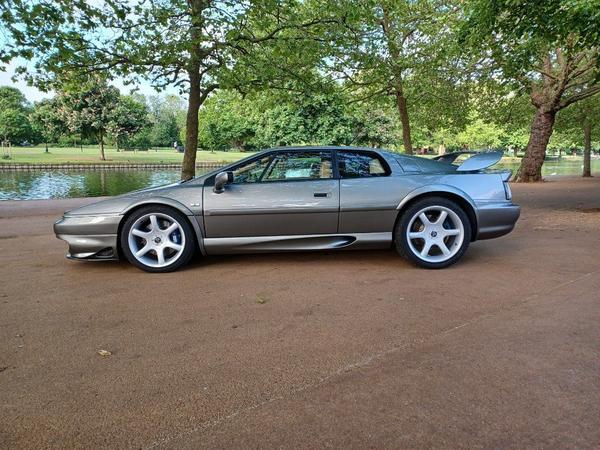 Lotus Esprit 3.5 V8 SE 2dr