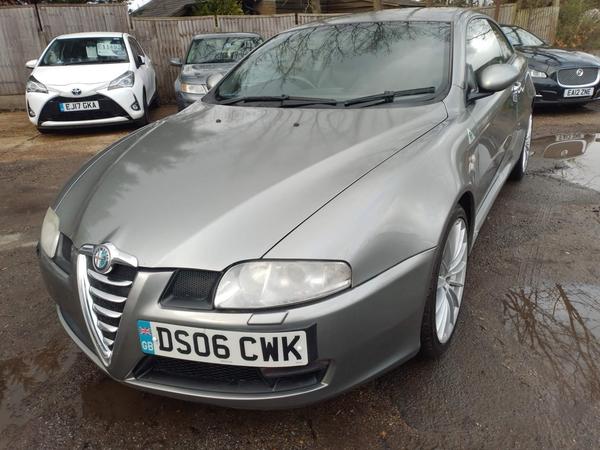 Alfa Romeo GT 1.9 JTDM 16V 2dr