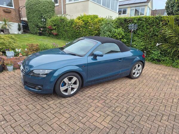 Audi TT 2.0 TFSI Roadster Euro 4 2dr