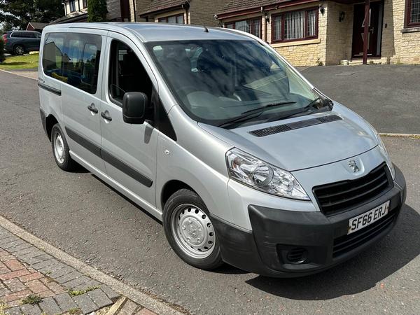 Peugeot Expert Tepee 2.0 HDi Tepee Comfort Combi Van 4dr Diesel Manual L1 (179 g/km, 98 bhp)