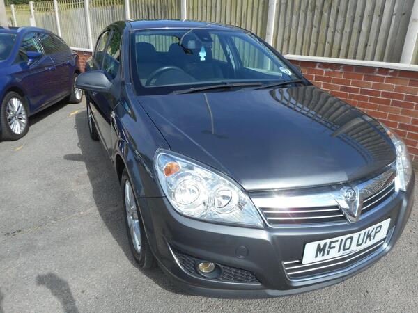 Vauxhall Astra 1.6i 16v Design 5dr