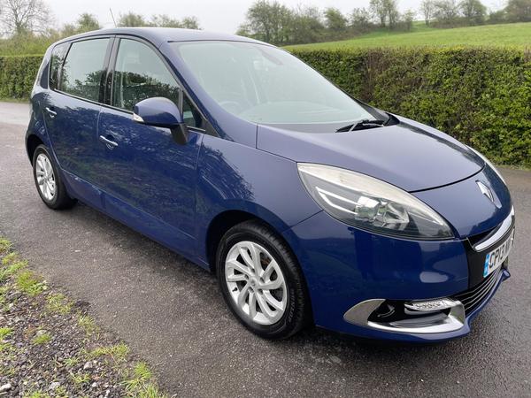 Renault Scenic 1.6 VVT Dynamique TomTom Euro 5 5dr