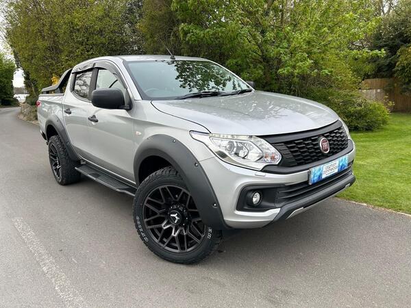 Fiat Fullback 2.4D Cross Auto 4WD Euro 6 4dr