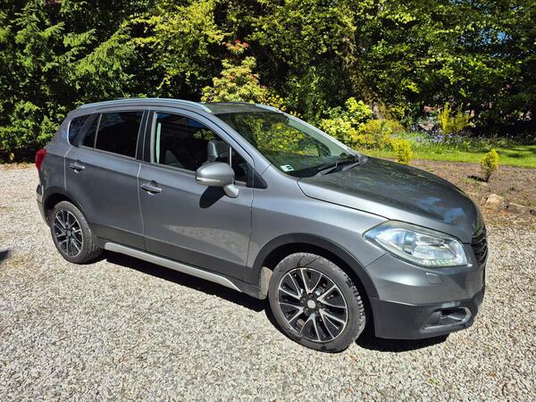 Suzuki SX4 S-Cross 1.6 DDiS SZ5 ALLGRIP Euro 5 (s/s) 5dr