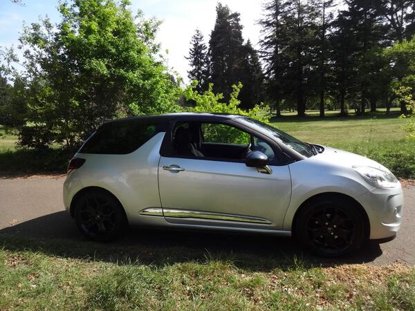 Citroen DS3 1.2 PureTech DStyle Plus Euro 6 (s/s) 3dr
