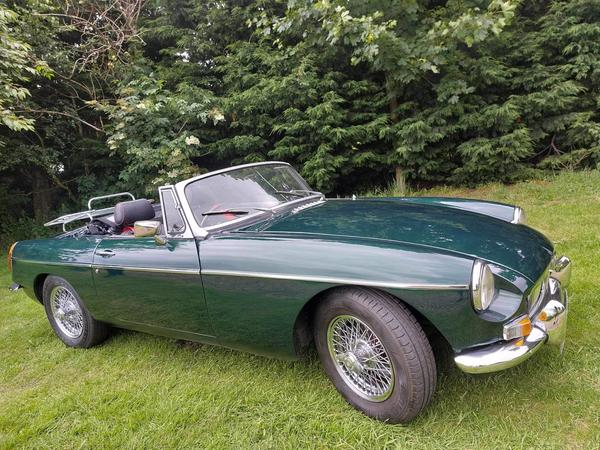MG MGB 1.8 Roadster Convertible 2dr Petrol Manual (97 bhp)