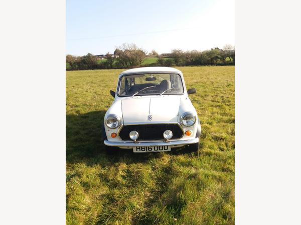 Austin Mini 1.0 Mayfair 2dr