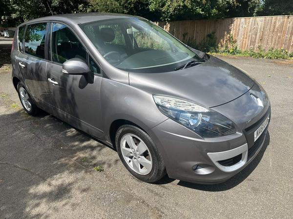 Renault Scenic 1.5 dCi Dynamique TomTom Euro 5 5dr