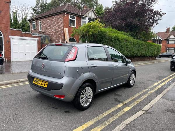 Fiat Punto Evo 1.4 Dynamic Euro 5 (s/s) 5dr