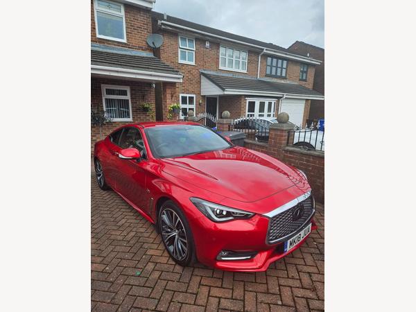 Infiniti Q60 2.0T Premium Auto Euro 6 (s/s) 2dr