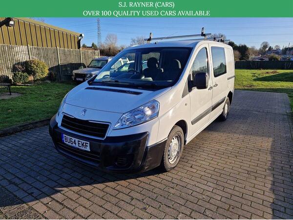 Peugeot Expert HDi Professional 1.6 4dr Manual Diesel 9 Seater