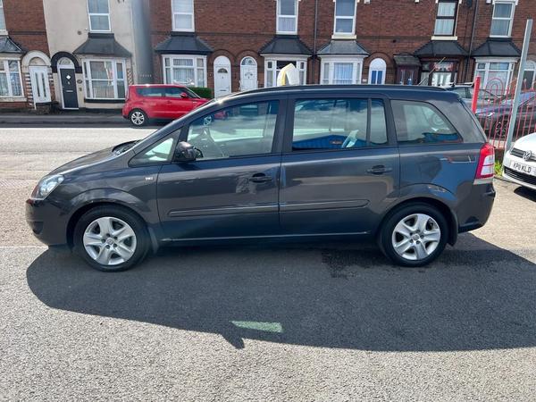 Vauxhall Zafira 1.6 16V Exclusiv Euro 5 5dr