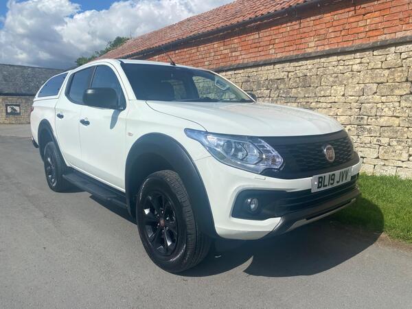 Fiat Fullback 2.4D Cross 4WD Euro 6 4dr