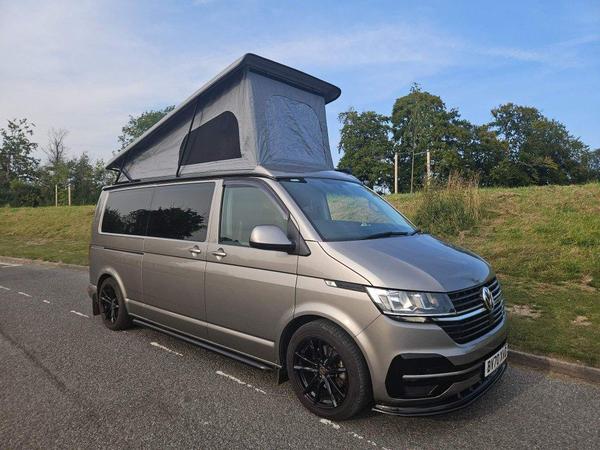 Volkswagen Transporter Shuttle 2.0 TDI SE DSG LWB Euro 6 (s/s) 5dr