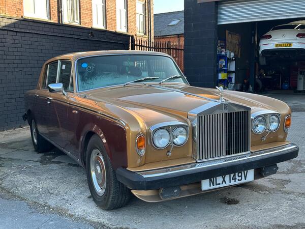 Rolls-Royce Silver Shadow 6.8 II 4dr