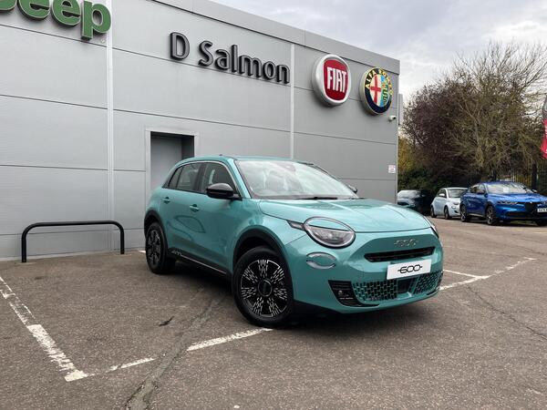 Fiat 600 1.2 MHEV e-DCT Euro 6 (s/s) 5dr