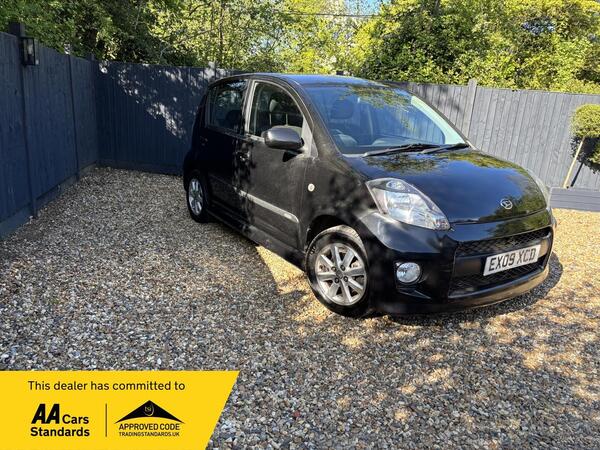 Daihatsu Sirion 1.5 SX 5dr