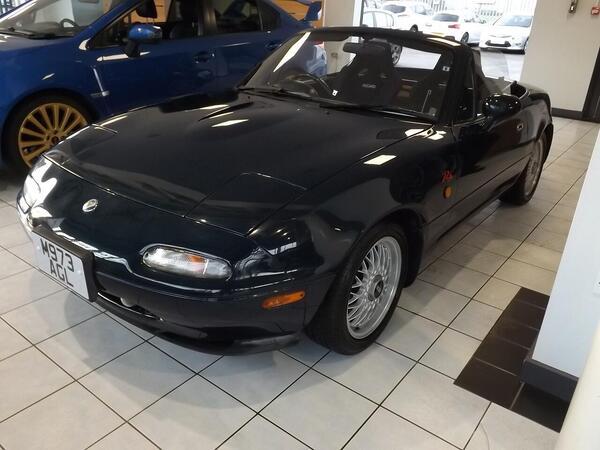 Mazda MX-5 Eunos RS 1.8 2dr Convertible Manual Petrol JDM