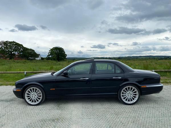 Jaguar XJR 4.2 V8 4dr
