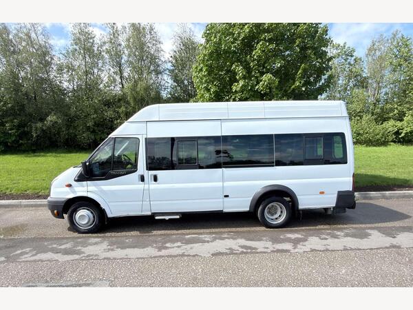 Ford Transit * LOW MILES * NO VAT * WHEELCHAIR ACCESSIBLE VEHICLE MINIBUS WAV
