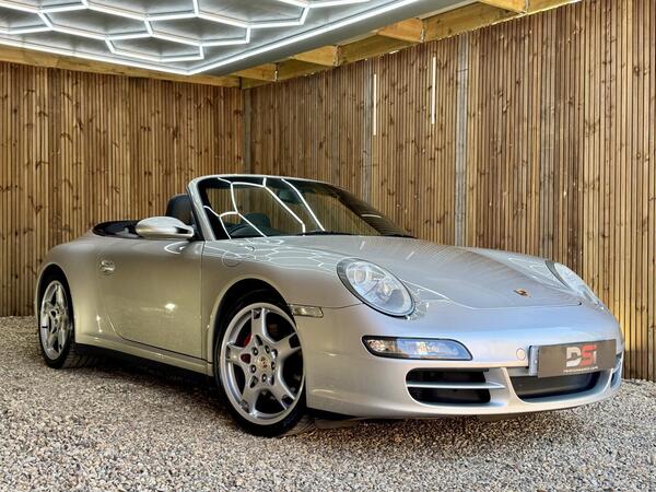 Porsche 911 3.8 997 Carrera 4S Cabriolet AWD 2dr