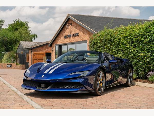 Ferrari SF90 Spider 4.0T V8 7.9kWh F1 DCT 4WD Euro 6 (s/s) 2dr