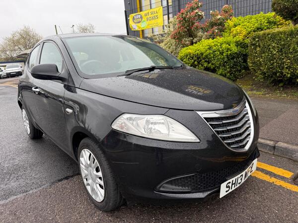 Chrysler Ypsilon 1.2 S Euro 5 (s/s) 5dr
