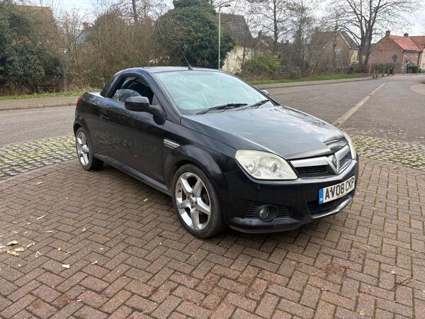 Vauxhall Tigra 1.8i 16v Exclusiv 2dr (a/c)