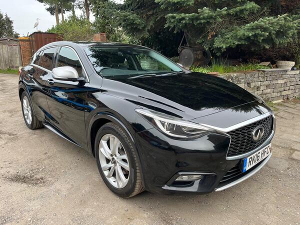 Infiniti Q30 1.5d Business Executive DCT Euro 6 (s/s) 5dr