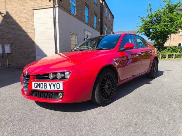 Alfa Romeo 159 1.9 JTDM 16V Lusso 4dr