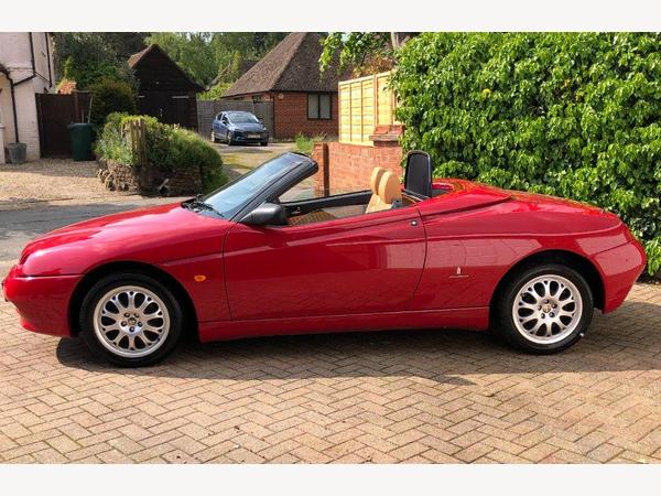 Alfa Romeo 156
