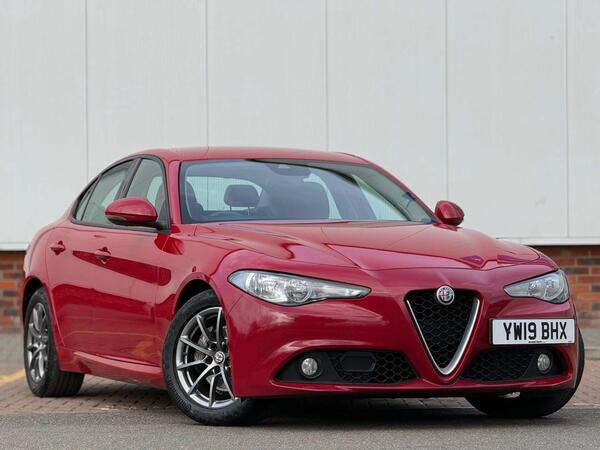 Alfa Romeo Giulia 2.2 TD Super Auto Euro 6 (s/s) 4dr