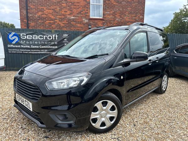 Ford Tourneo Courier 1.0 EcoBoost Zetec Euro 6 5dr
