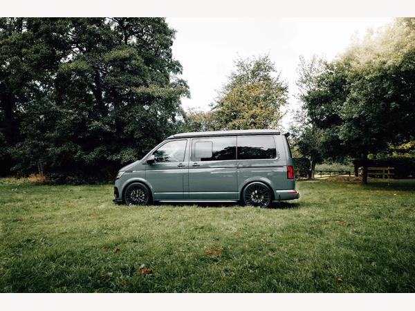 Volkswagen Transporter 2.0 BiTDI T32 Highline Crew Van Double Cab 5dr Diesel DSG FWD SWB Euro 6 (s/s) (204 ps)