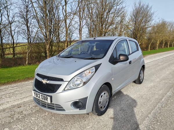 Chevrolet Spark 1.0i + Euro 5 5dr (No a/c)
