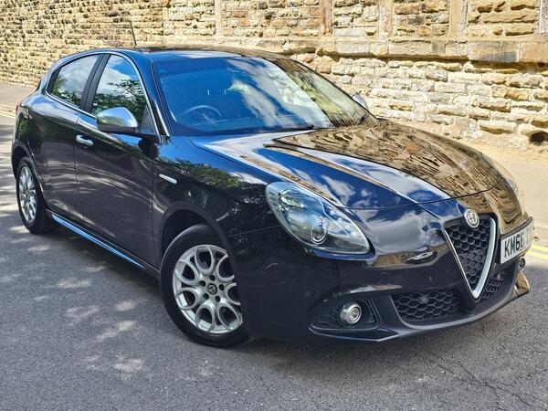 Alfa Romeo Giulietta 1.6 JTDM-2 Tecnica Euro 6 (s/s) 5dr