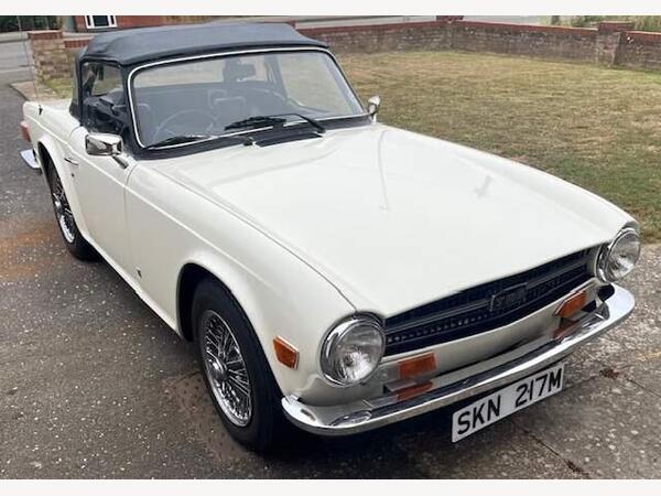 Triumph TR6
