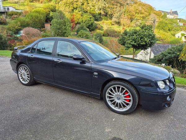 MG ZT 2.5 190 + Saloon 4dr Petrol Manual (235 g/km, 188 bhp)