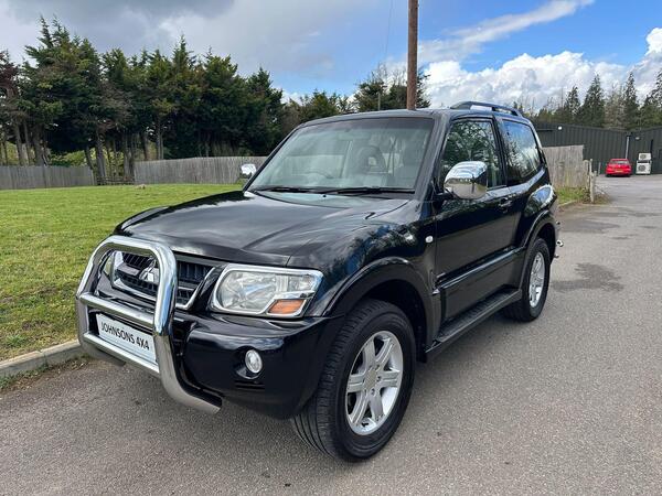Mitsubishi Shogun 3.5 V6 Warrior 3dr