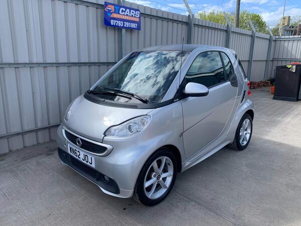 Smart fortwo 1.0 MHD Pulse SoftTouch Euro 5 (s/s) 2dr