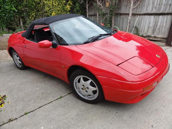Lotus Elan 1.6 SE 2dr