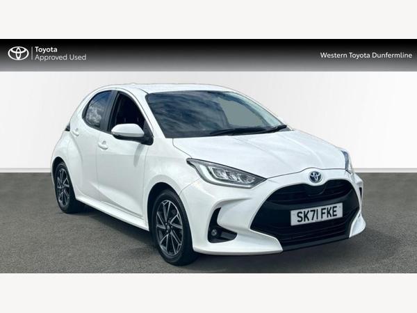 Toyota Yaris 1.5 VVT-h Design E-CVT Euro 6 (s/s) 5dr