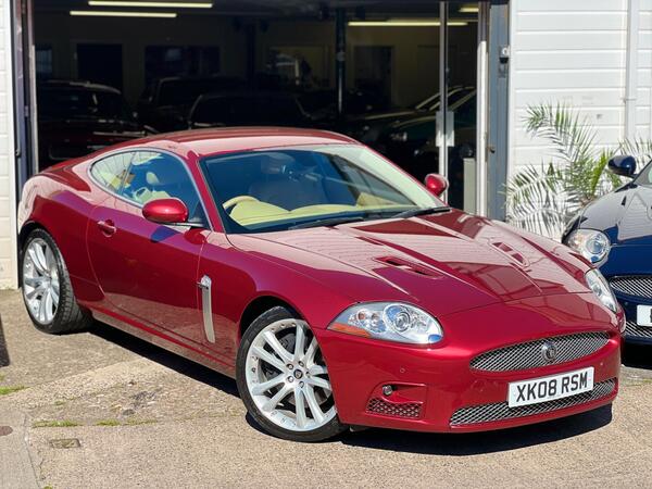 Jaguar XKR 4.2 V8 Auto Euro 4 2dr
