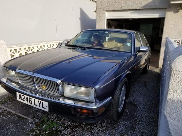 Daimler XJ Series 4dr