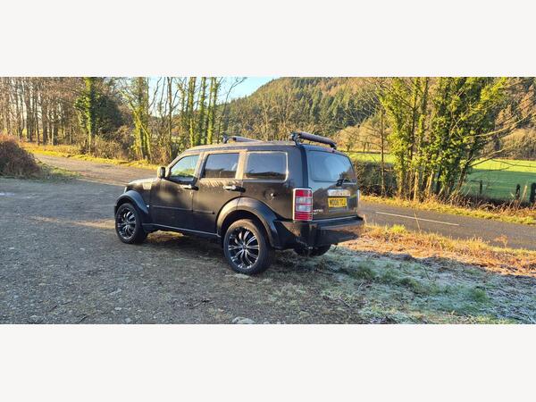 Dodge Nitro 3.7 V6 SXT 5dr