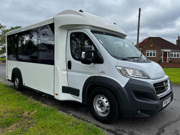 Fiat Ducato 3.0 JTD 42 MultiJet Power MAXI Minibus 5dr Diesel Comfort-Matic L4 H2 (236 g/km, 180 bhp)