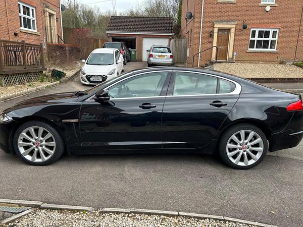 Jaguar XF 2.2d Portfolio Auto Euro 5 (s/s) 4dr