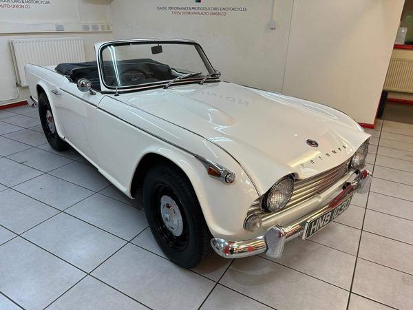 Triumph TR4 2.1 2dr